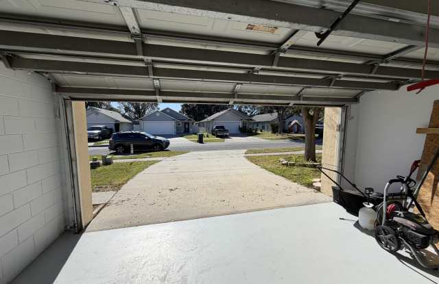 12833 Parkbury Drive Gallery 4