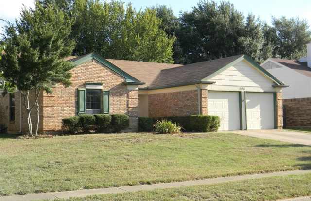 501 Harrington Lane Gallery 2