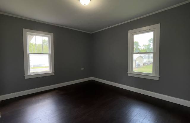 1101 Ward Pl Gallery 4