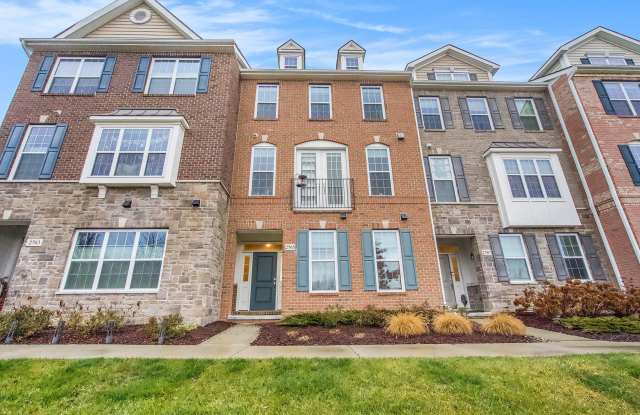 2765 Ashcombe Drive photos photos