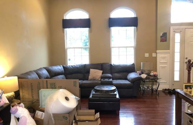 3202 Deerpath Lane Gallery 4