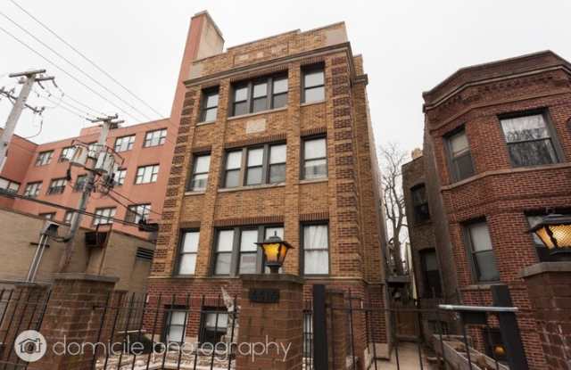 4414 North Maplewood Avenue Gallery 2