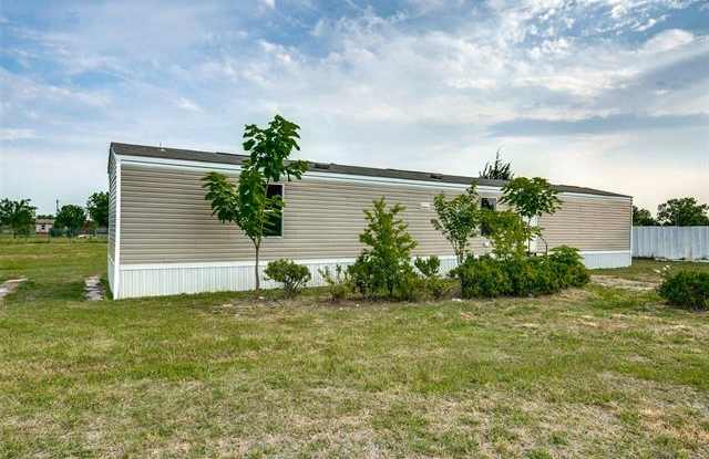 611 Stephanie Drive Gallery 2
