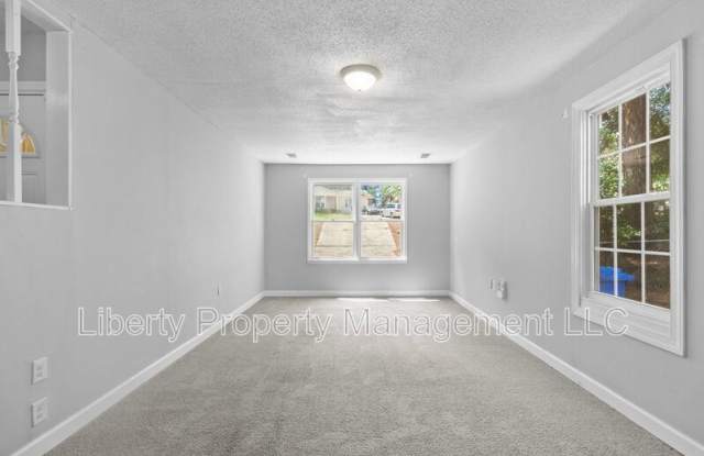 512 Nottingham Drive Gallery 4