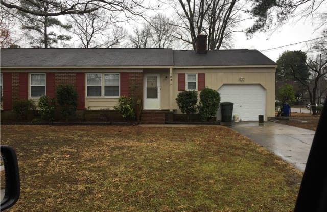 105 Parker Avenue - 105 Parker Avenue, Newport News, VA 23606