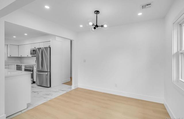 2386 New York Avenue Gallery 3