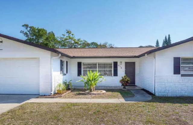 FOR RENT 3 Bedroom / 2 Bath Gallery 1