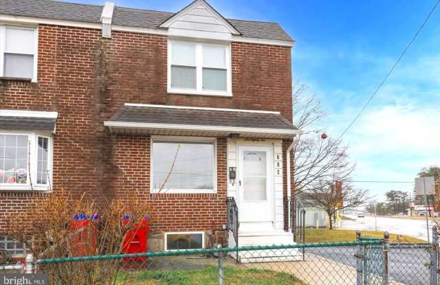682 2ND Avenue - 682 2nd Avenue, Bristol, PA 19007