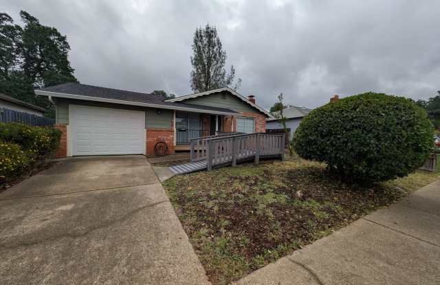 Single Family Home Near Shopping and Schools photos photos