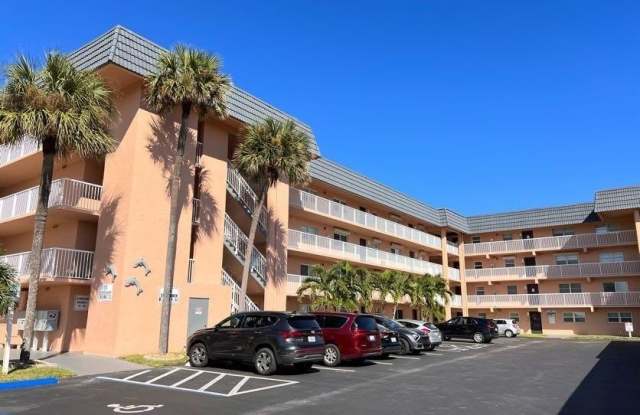 10 Sunflower Street unit: 27 photos photos