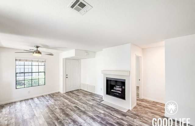 10303 Azuaga St photos photos