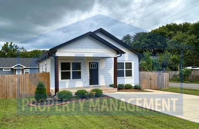 Three bedroom single level home! Gallery 1