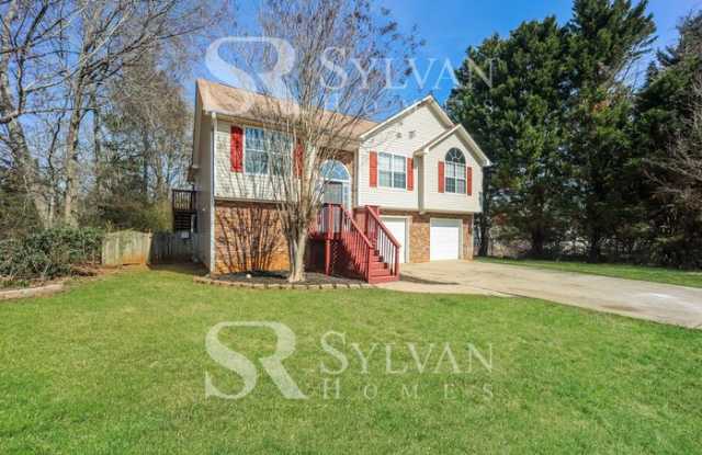 310 Plantation Boulevard Gallery 3