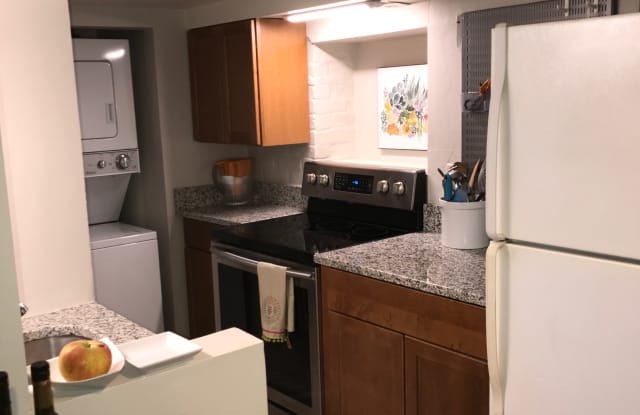 1236 Independence Ave Se - 1236 Independence Avenue Southeast, Washington, DC 20003