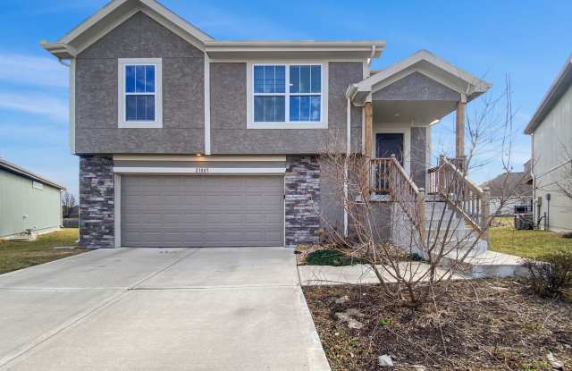 4BR/3BA Home for Rent in Peculiar, MO 64078 | 2-Car Garage | Deck | Pet-Friendly | Cass County photos photos