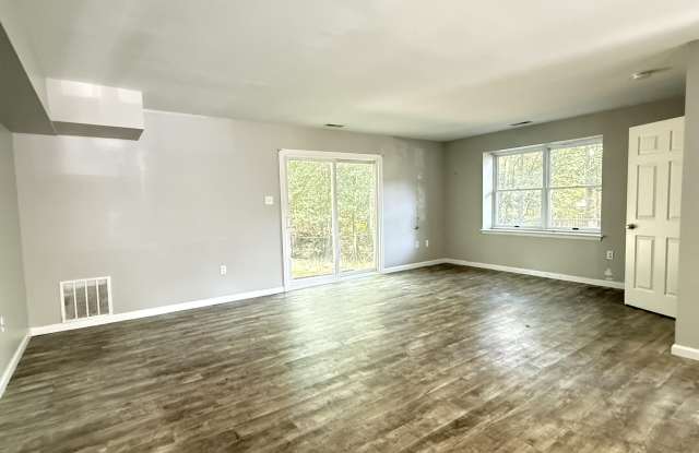 207 E Winged Foot Court Gallery 4
