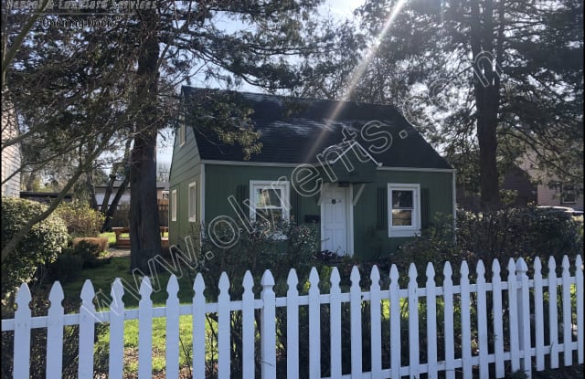 841 S Trafton St - 841 South Trafton Street, Tacoma, WA 98405