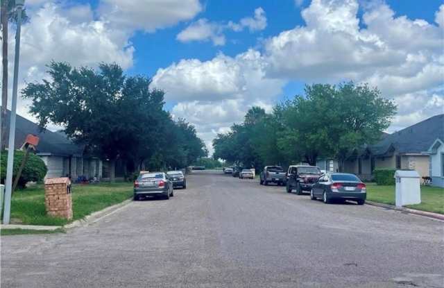 2302 Kimberly Lane Gallery 3