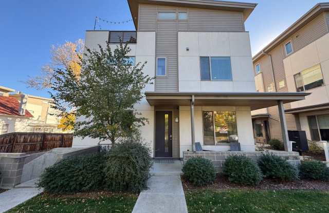 Stunning Townhome In Jefferson Park - 2124 Decatur Street, Denver, CO 80211
