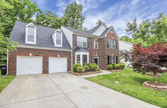 10917 Chastain Parc Dr - 10917 Chastain Parc Drive, Charlotte, NC 28216