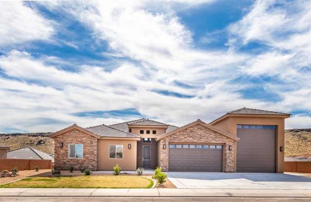 Custom 6 Bedroom Home with 50 foot RV Garage!!! - 2773 3440 West, Hurricane, UT 84737
