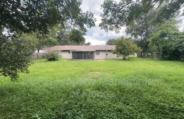 13606 SE 48th Court Gallery 2