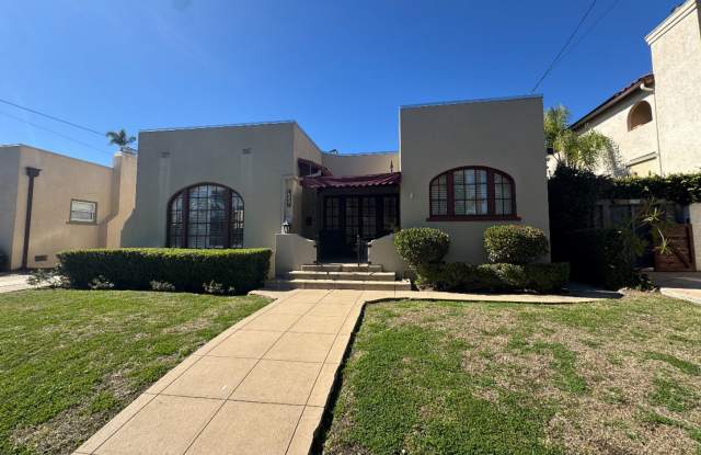 MUST SEE! 4BD 3BA HOME IN MISSION HILLS! CALL TODAY! photos photos MUST SEE! 4BD 3BA HOME IN MISSION HILLS! CALL TODAY! photos photos