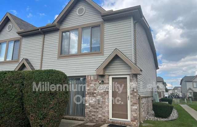 50406 Bay Run S Gallery 1