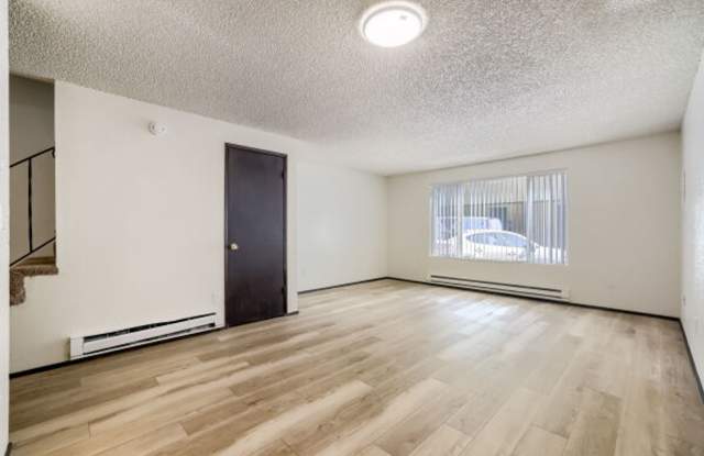 2-Bedroom Townhome with Updated Kitchen + In-Unit Washer & Dryer Gallery 1