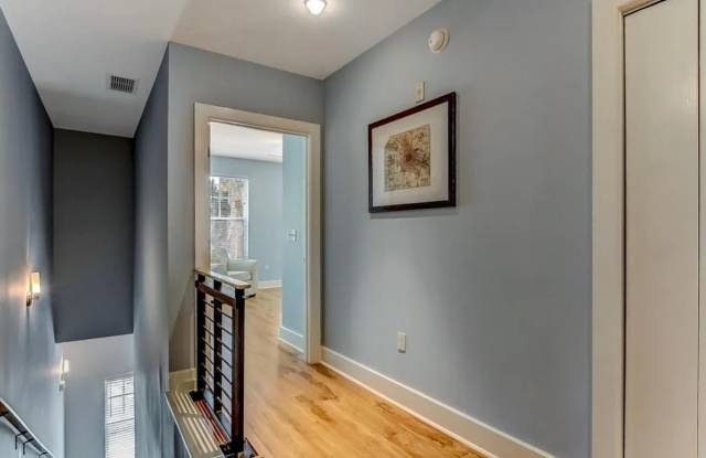 1661 Riverside Avenue photos photos