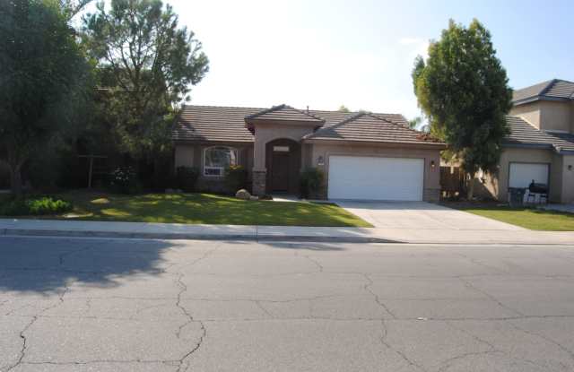 2715 PARADISE POINT PL. - 2715 Paradise Point Place, Bakersfield, CA 93313 2715 PARADISE POINT PL. - 2715 Paradise Point Place, Bakersfield, CA 93313