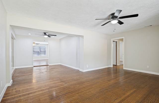 1913 Landa Drive Gallery 3
