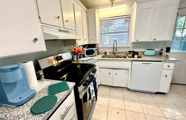 4969 Yacht Harbor Dr Gallery 4