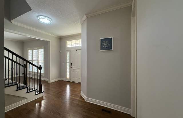 Beautiful and Spacious 4 Bed/4.5 Bath Overland Park Home with Finished Basement, 3-Car Garage, Hot Tub & Fenced Yard!! Gallery 4