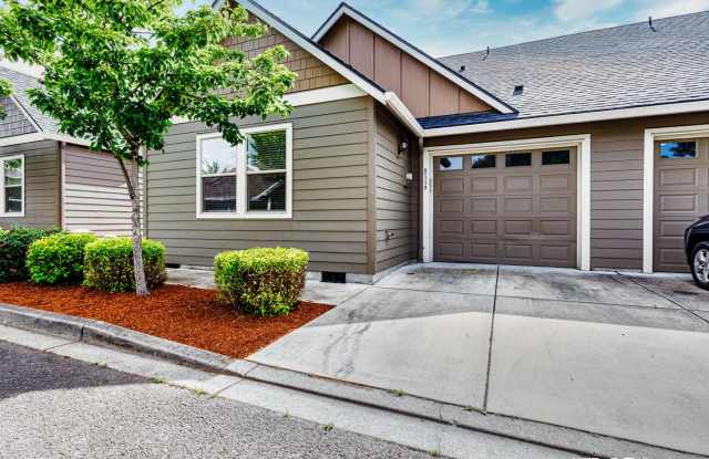 Modern Living with A/C and Attached Garage! photos photos