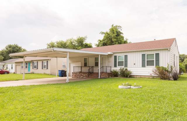 2 Bed / 1 Bath in Tulsa! Ready Mid May! photos photos