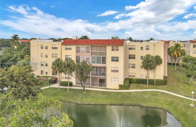 1830 SW 81st Ave photos photos