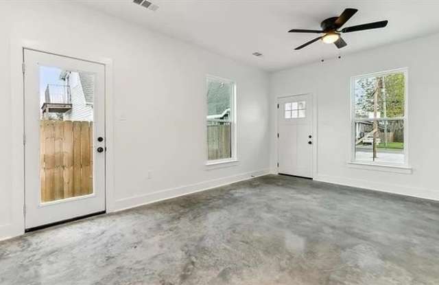 308 RIESS Place Gallery 4