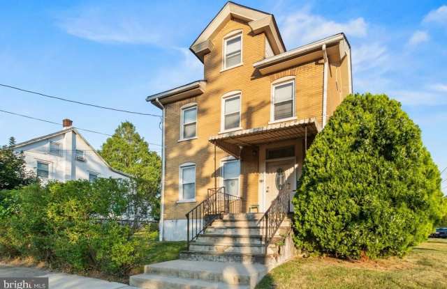 201 N LINE Street photos photos 201 N LINE Street photos photos