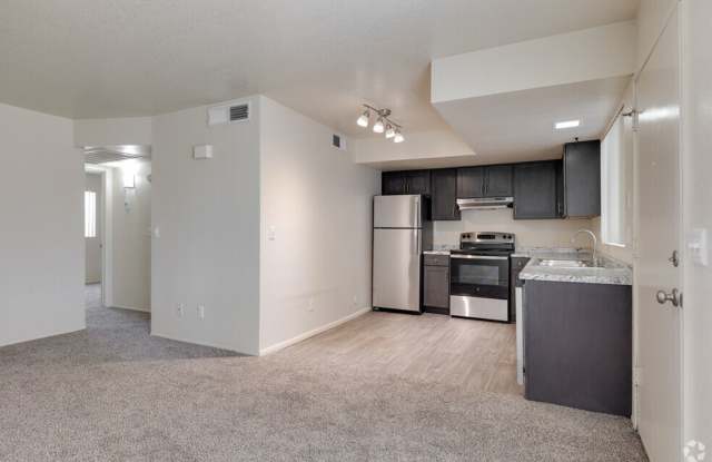 Cape Cod Apartments photos photos