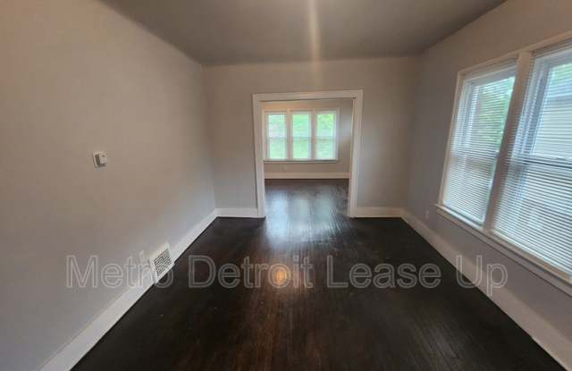 5527 Nottingham Gallery 2