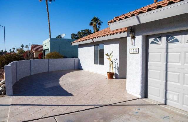 12538 E Del Rico Gallery 2
