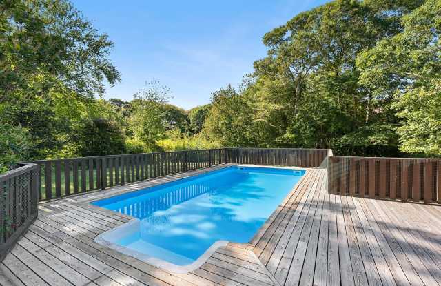 47 Spring Pond Ln Gallery 2