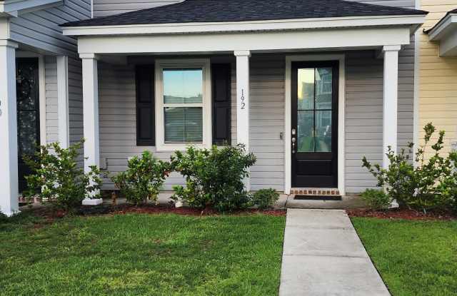 192 Kirkland Street - 1 photos photos
