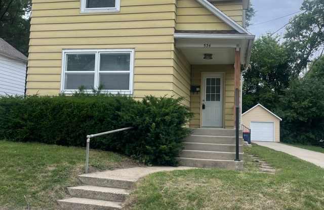 Updated Three Bedroom Home on the NE side of Grand Rapids! - 534 Eastern Avenue Northeast, Grand Rapids, MI 49503