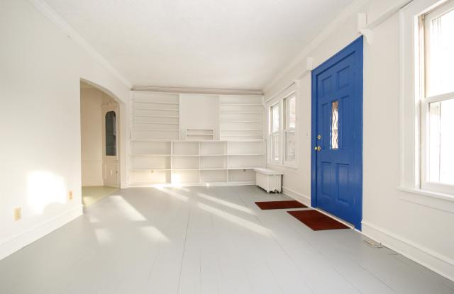 3612 Garfield Avenue South Gallery 3