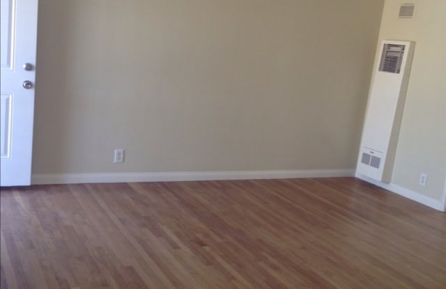 735 Cedar Avenue Apt 12 - 735 Cedar Ave, Long Beach, CA 90813