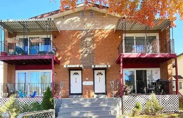 313 S West Street Gallery 1