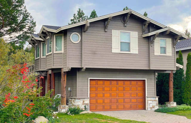 Beautiful 4Bd 3Ba Tahoe Keys home!! A must see with Comm. Olympic size pool and hot tubs! Avail. for a 3-6 month seasonal lease! photos photos
