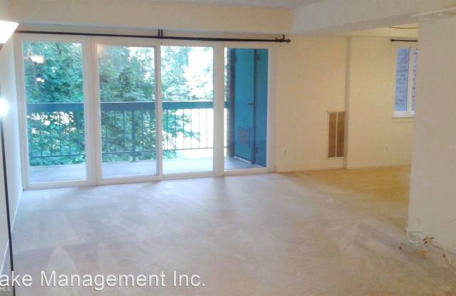 11806 Breton Ct. #12C Gallery 3
